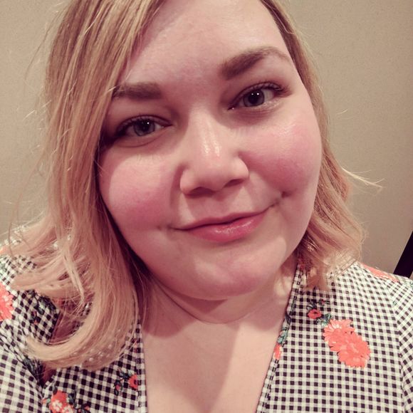 Meet your Posher, Mollie - Picture 1 of 1